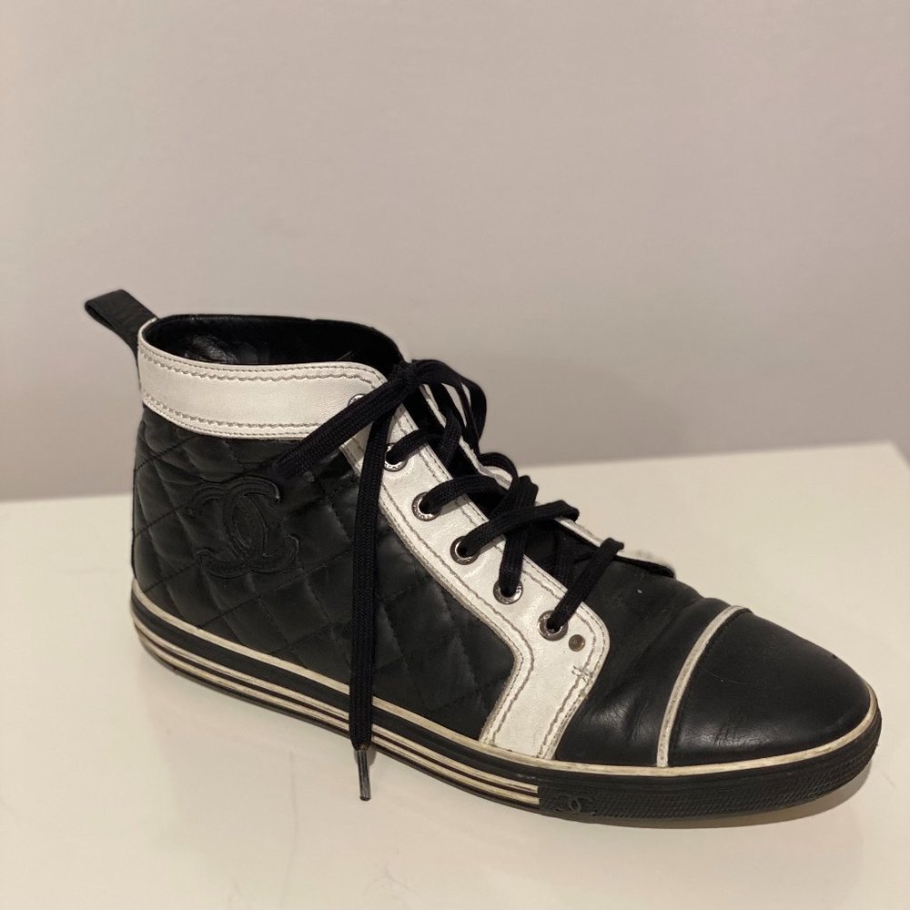 Chanel Black White Quilted High Top Sneakers Size 39